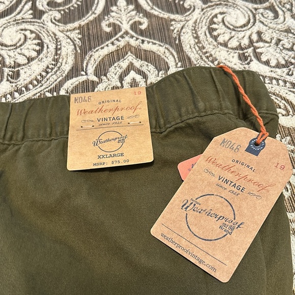 Men’s cargo pants 2x. The color is olive. - Picture 4 of 4